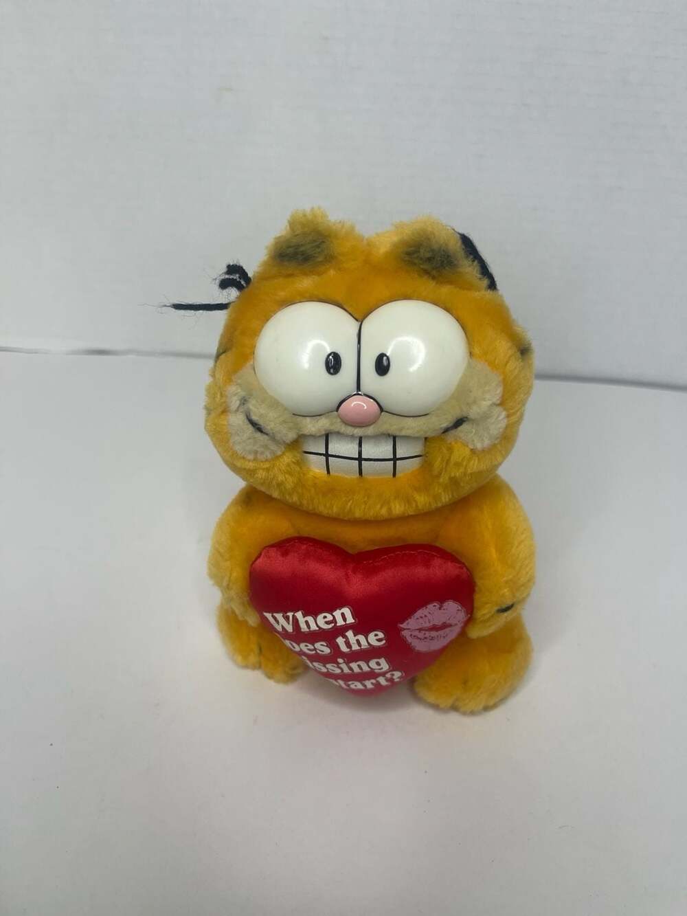 Dakin Garfield Plush 6” Valentine Heart When Does The Kissing Start Vintage